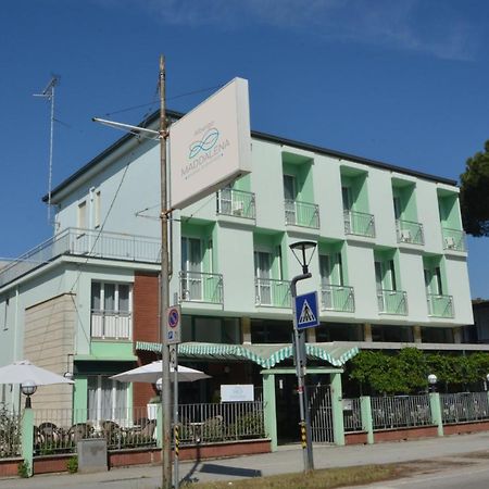 Hotel Maddalena Marina di Ravenna Εξωτερικό φωτογραφία