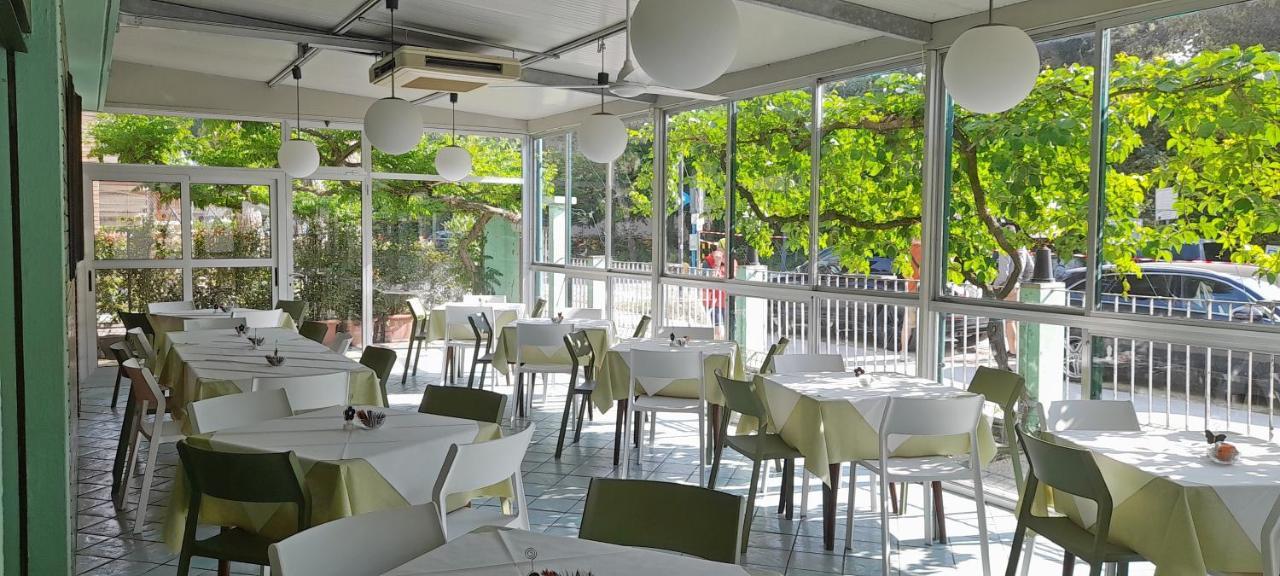 Hotel Maddalena Marina di Ravenna Εξωτερικό φωτογραφία