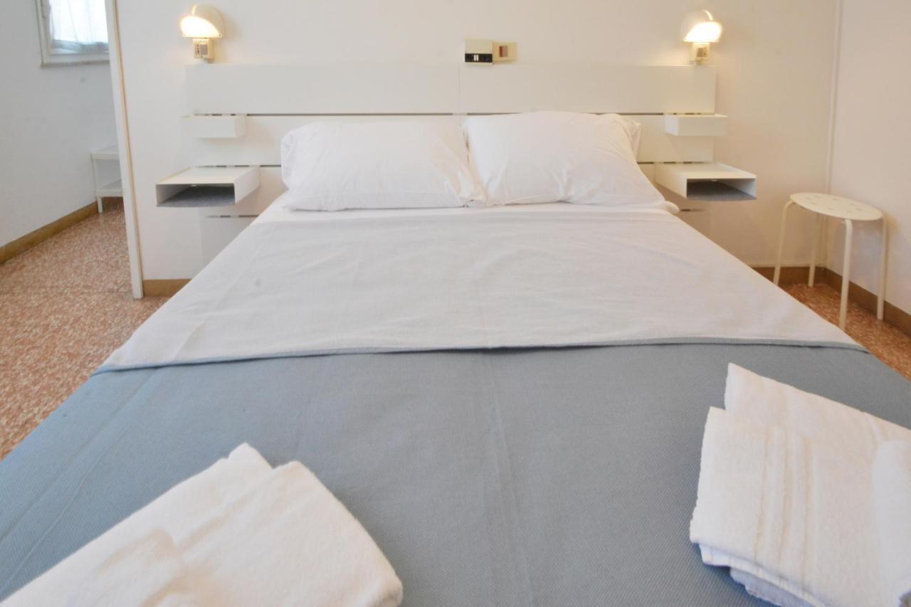 Hotel Maddalena Marina di Ravenna Εξωτερικό φωτογραφία