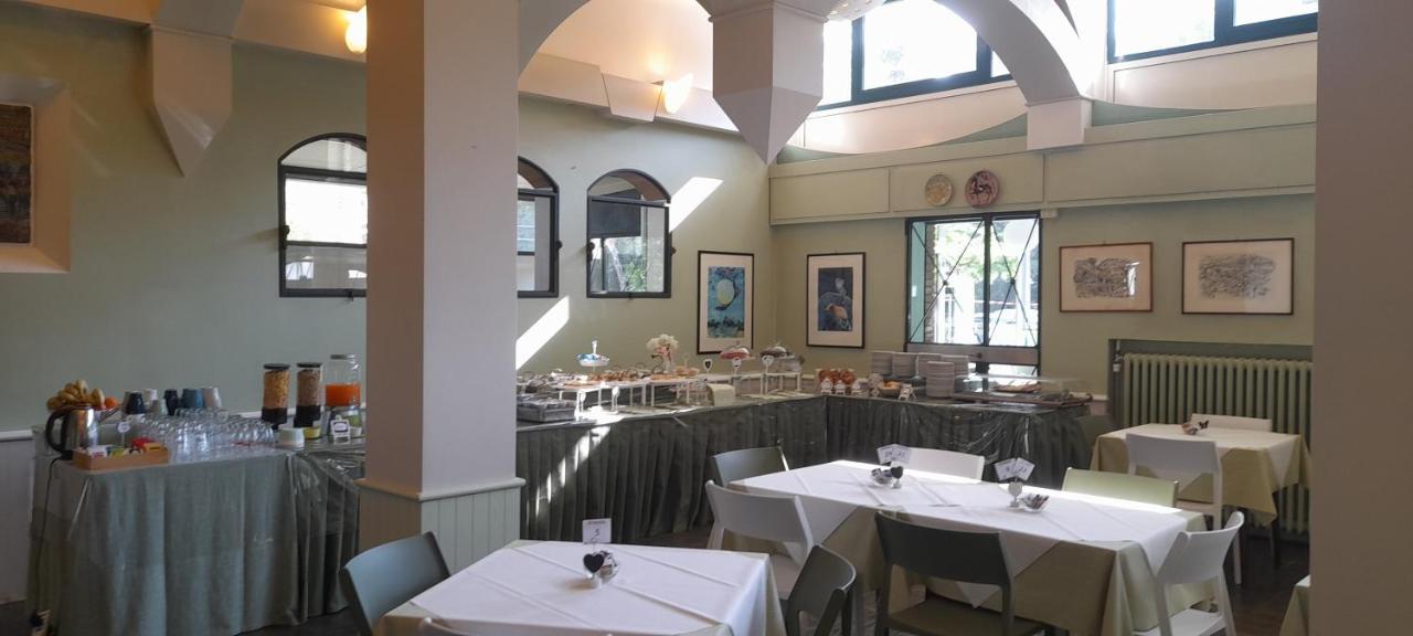 Hotel Maddalena Marina di Ravenna Εξωτερικό φωτογραφία